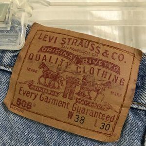 Jeans-Levi 505  Size: W38 L30 Color: Medium Stonewash